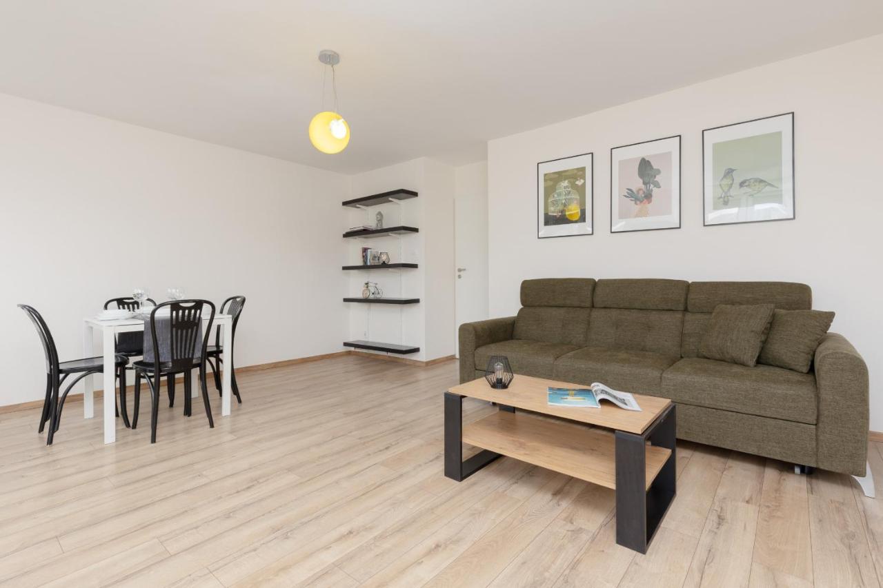 Old Town Spacious Apartment Bonifraterska By Renters Warschau Exterior foto