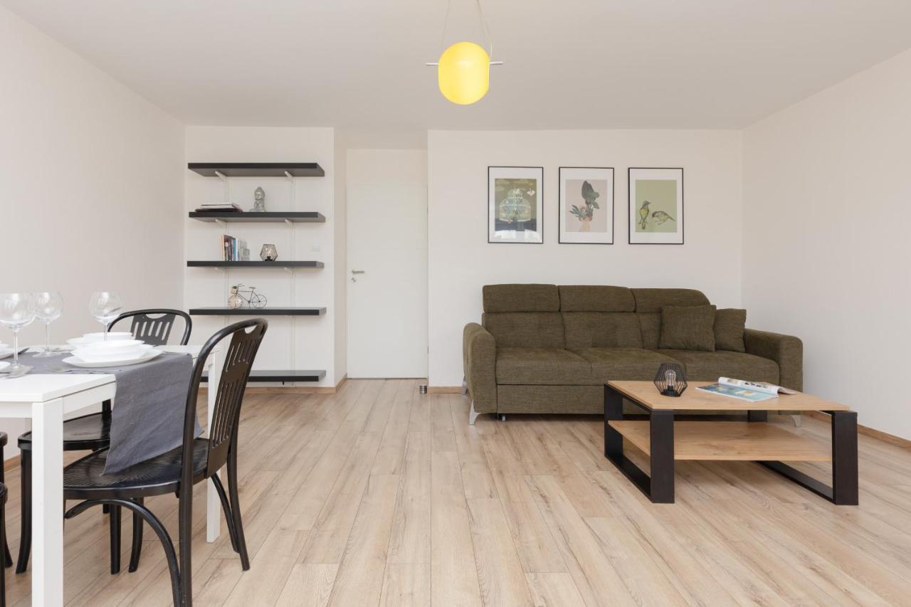 Old Town Spacious Apartment Bonifraterska By Renters Warschau Exterior foto